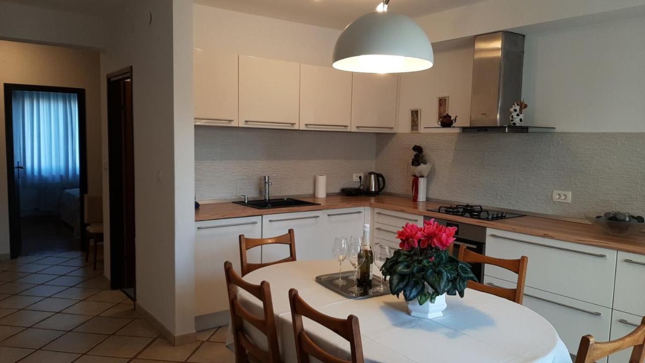 Apartman Nada I Фажана Экстерьер фото